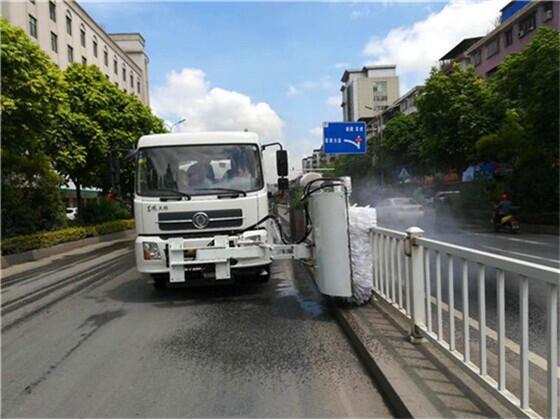 白沙黎族自治县5吨护栏清洗车,促销价